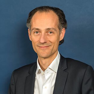 Olivier Bourbonneux : directeur general adjoint Siège Ros